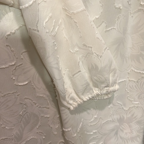 Loft Cream Blouse Size M - Picture 5 of 6